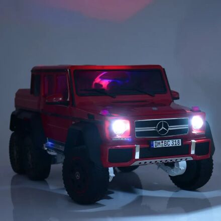 Дитячий електромобіль Mercedes Benz AMG 6WD M 4211EBLR-3 червоний
