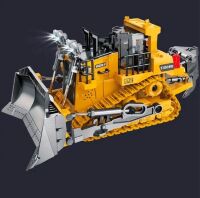 Дитячий Бульдозер на радіокеруванні, ківш, що рухається, звукові та світлові ефекти BC1030