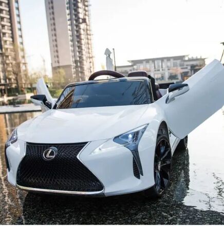 Дитячий електромобіль машина Lexus JE1618EBLR-1 білий **