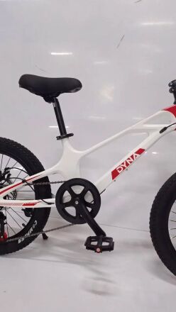Гірський спортивний Магнезієвий велосипед Dyna M-1 колеса 20 дюймів / 7 швидкостей / Shimano / білий