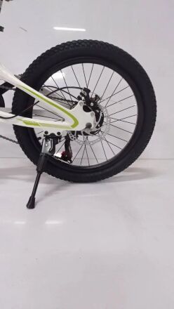 Гірський спортивний Магнезієвий велосипед Dyna M-1 колеса 20 дюймів / 7 швидкостей / Shimano / біло-зелений