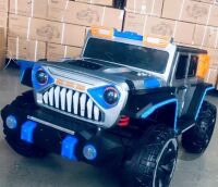 Дитячий електромобіль джип Mercedes M 5845EBLRS-4 шкіряне сидіння, 4 мотори, MP3, музика, світло, фарбований