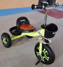 Дитячий триколісний велосипед Best Trike LM-6402 з кошиками та дзвіночком / салатовий для хлопчика та дівчинки