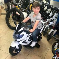 Дитячий електромобіль мотоцикл M 3681AL-1 BMW Електромотоцикл на гумових колесах, шкіряне сидіння, білий