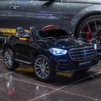 Дитячий двомісний електромобіль M 6020EBLRS-2 Mercedes-Maybach S 600 шкіряне сидіння чорне фарбований