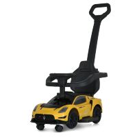 Дитяча каталка-толокар M 5106-6 машина Maserati з батьківською ручкою, бампером та музикою, жовта