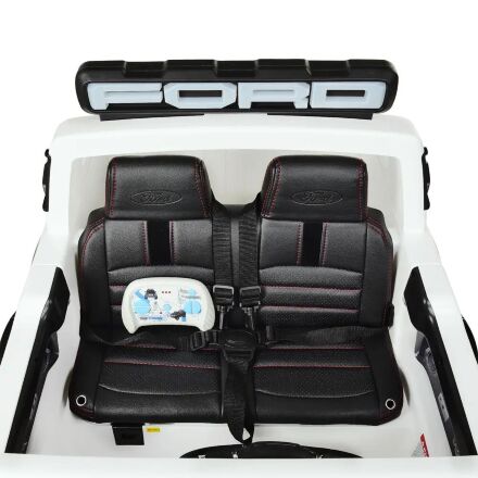 Дитячий електромобіль Ford шкіряне сидіння M 4174EBLR-1 білий