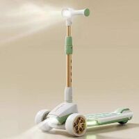 Дитячий триколісний самокат Maraton Lambo з ліхтариком, платформа світиться, музика, зелений