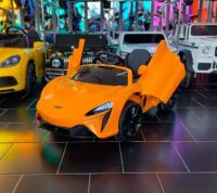 Дитячий електромобіль Легкова Машина McLaren M 5030 Помаранчеве Автофарбування