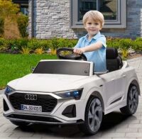 Дитячий двомісний електромобіль M 5899EBLR-1 Audi SQ8, шкіряне сидіння, 2 мотори, музика, світло, білий
