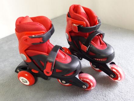 Ролики Дитячі Червоні 16021 розмір S (31-34) парні задні колеса